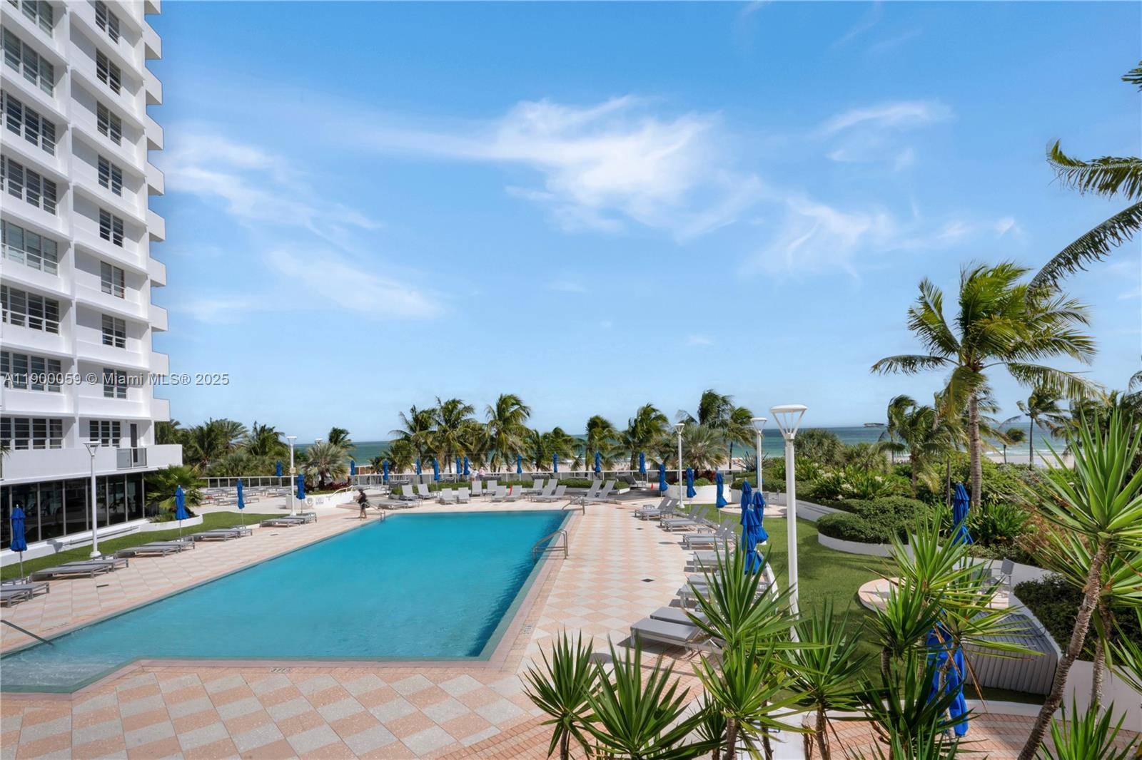 Unbeatable location where LINCOLN ROAD meets the ocean !