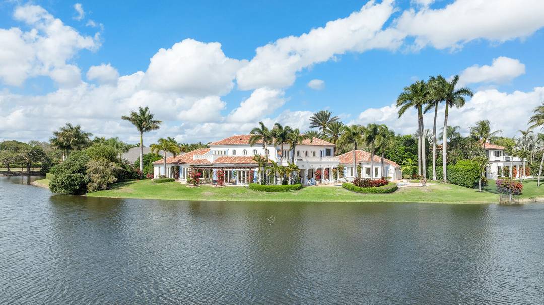 Located within the exclusive enclave of Fairway Island inside the prestigious Palm Beach Polo amp ; Country Club, this estate is situated on over half an acre lot with breathtaking ...