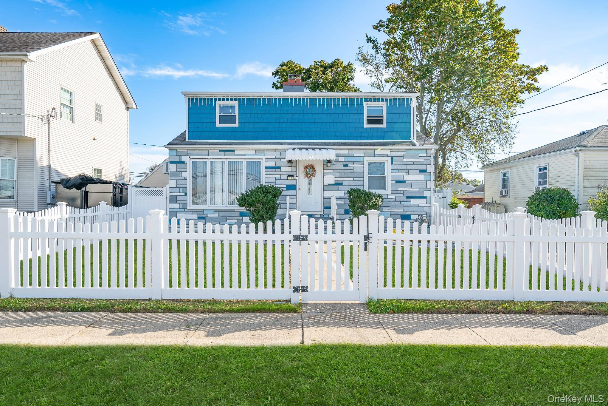Move right into this beautiful updated cozy home.