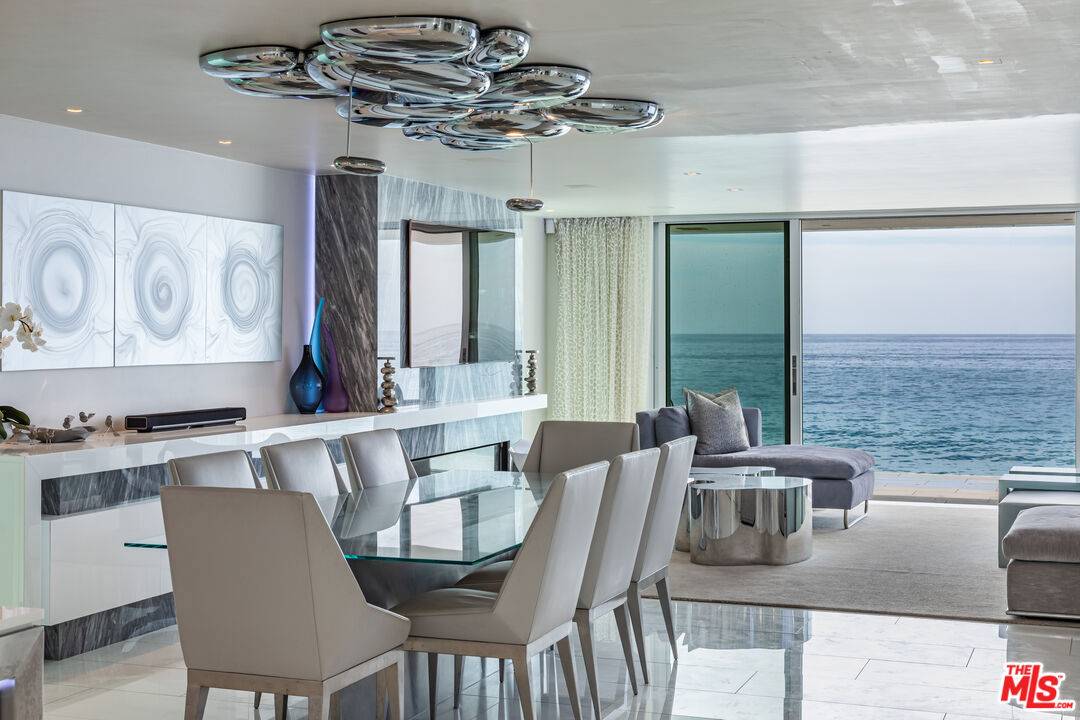 31636 Sea Level Dr 4BR Malibu La