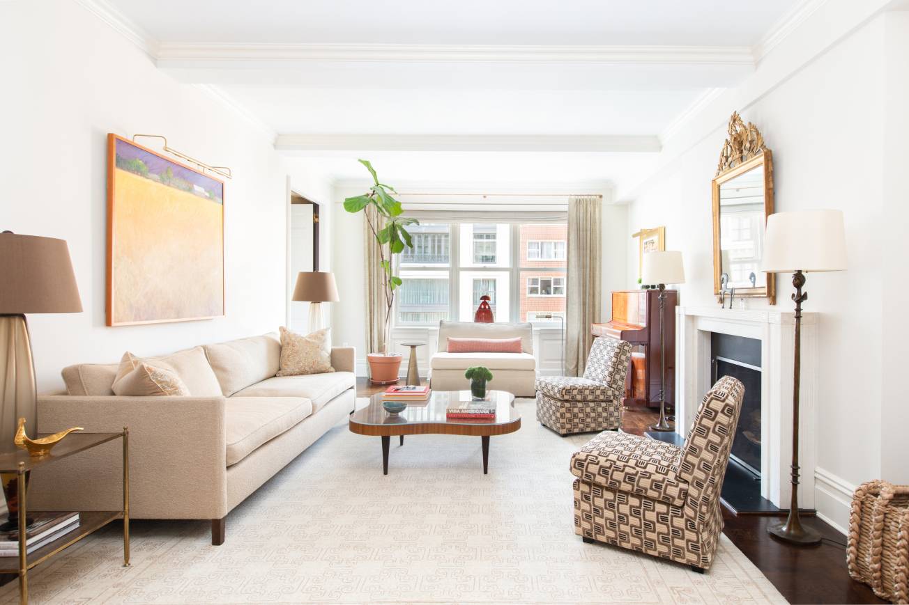 Sprawling and most elegant highly desired prewar 3 bedroom, 3 bath Condominium located in the heart of Carnegie Hill, between Park and Madison, steps away from Central Park.