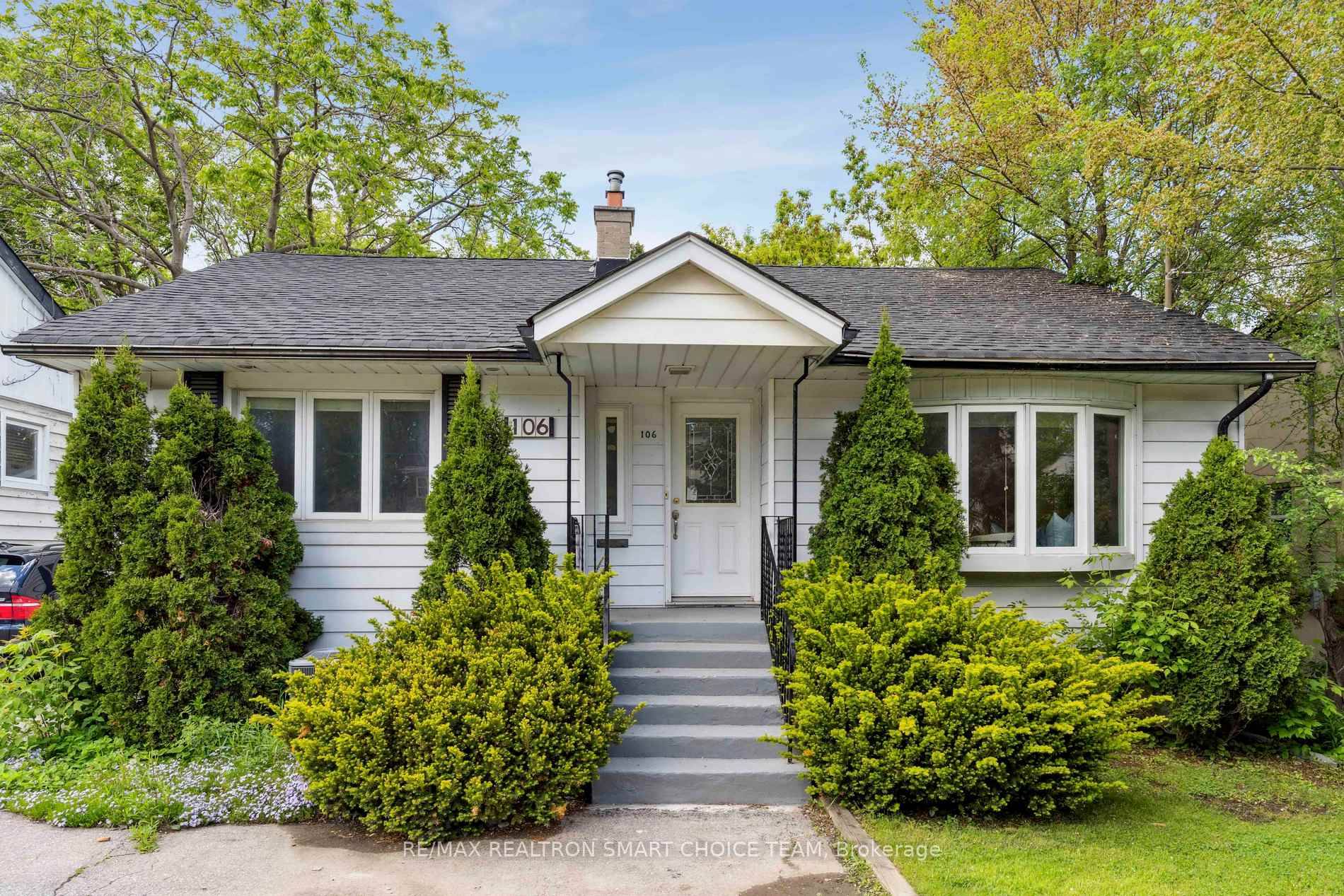 Discover Unparalleled potential in This Spacious 3 3 Bedroom Approximately 2, 000 SQFT Of Living Space Inc.