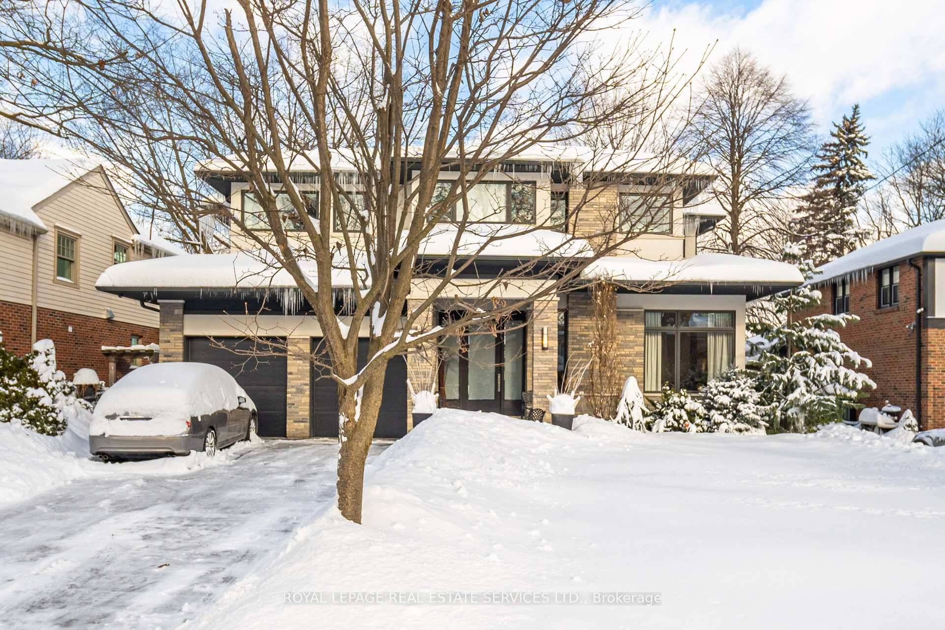 Welcome to this exquisite 4 1 bedroom, 5 bath 2 storey home on a quiet, family friendly street in the prestigious Humber Valley Village.