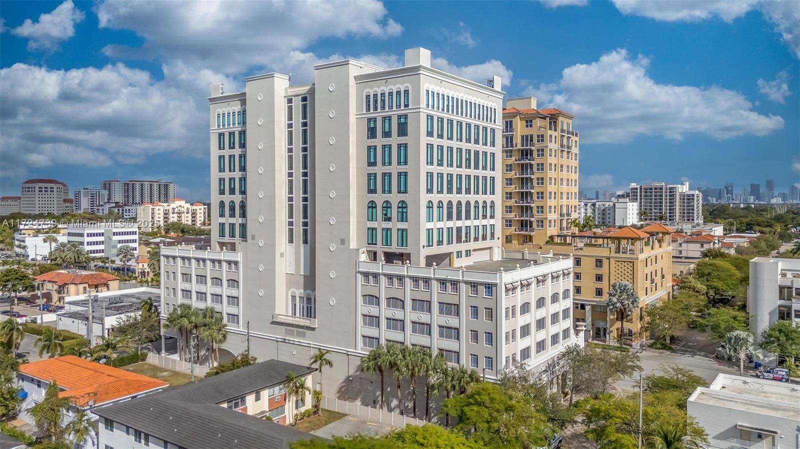 Excellent opportunity to own an office located in the vibrant heart of Coral Gables, one of Miami's most prestigious and sought after business districts.