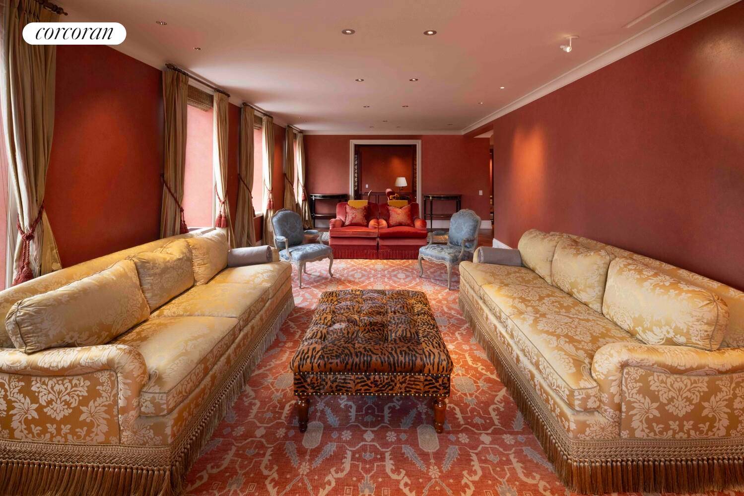 15 East 69th St, 9A Located in a renowned prewar condominium in the former Westbury Hotel, Residence 9A at 15 East 69th Street is a corner three bedroom, three and ...