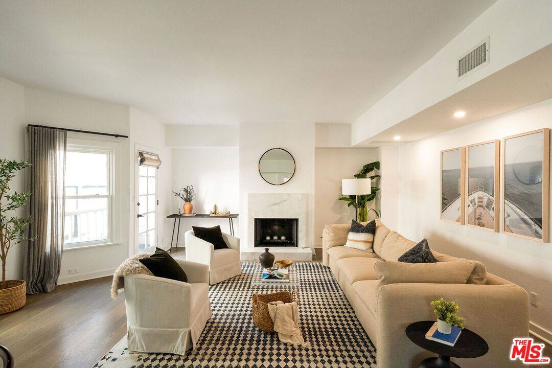 2622   2nd St 3BR Santa Monica La