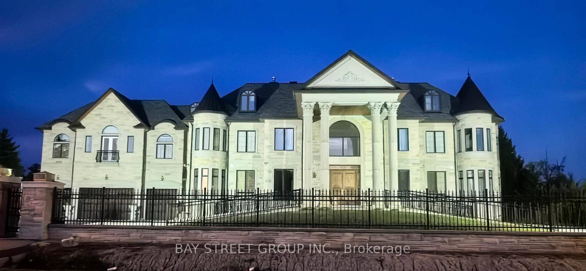 Magnificent Estate on a 0.