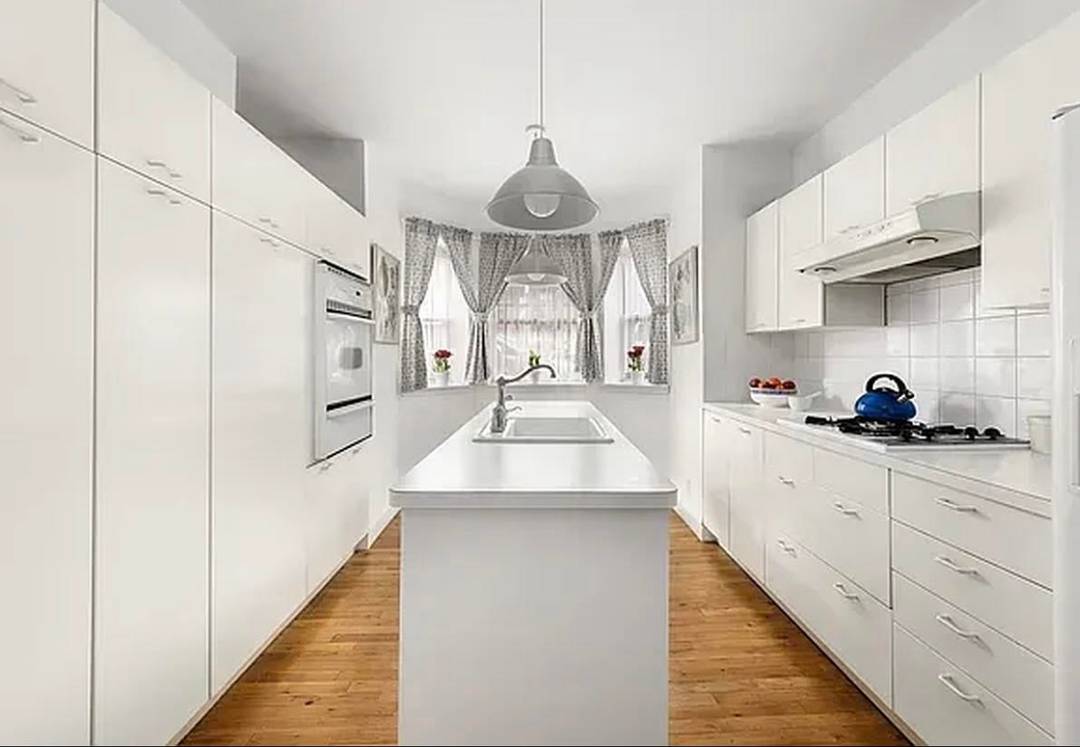 A Victorian Jewel on Fifth Avenue