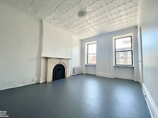 714 10th Avenue #2