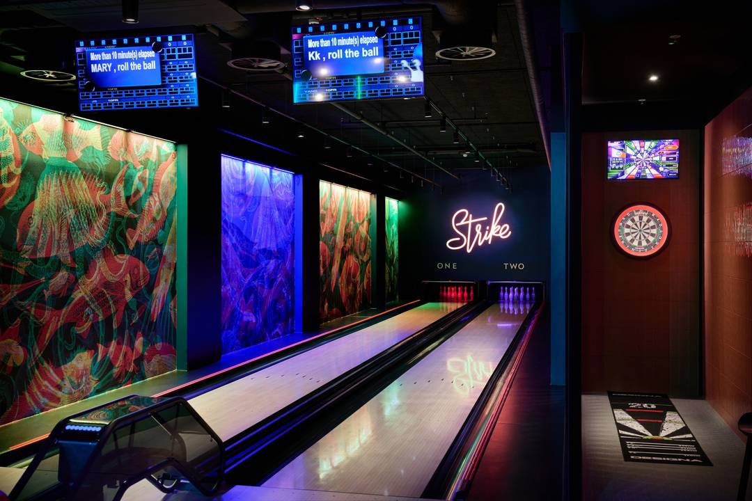 Peninsula House I Grand Union – One Bedroom Seventh Floor Apartment with Balcony and Garden/Canal Views