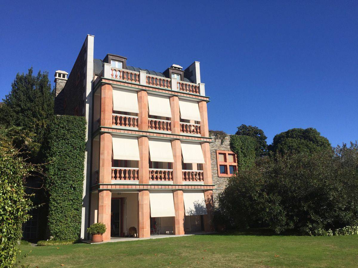 Great Italian Villa At Suna Lago Maggiore, Italy