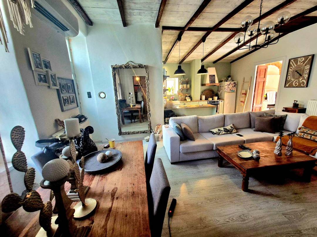 Charming Traditional Stone House in the Heart of Tinos Town, Greece