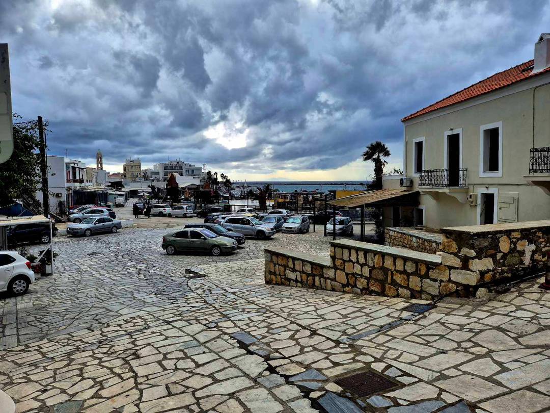 Charming & Affordable Apartment in the Heart of Tinos Town – Ideal for First-Time Buyers & Investors