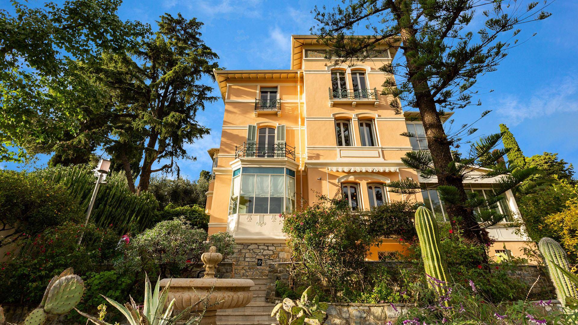 Historic, Art Nouveau Villa in Sanremo