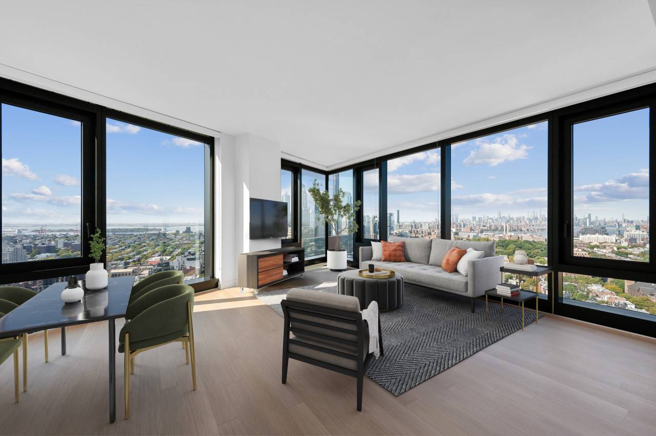 NO FEE LUXURY CORNER 2 BED/2 BATH APARTMENT IN FORT GREENE WITH AMPLE AMENITIES INCLUDING A SWIMMING POOL