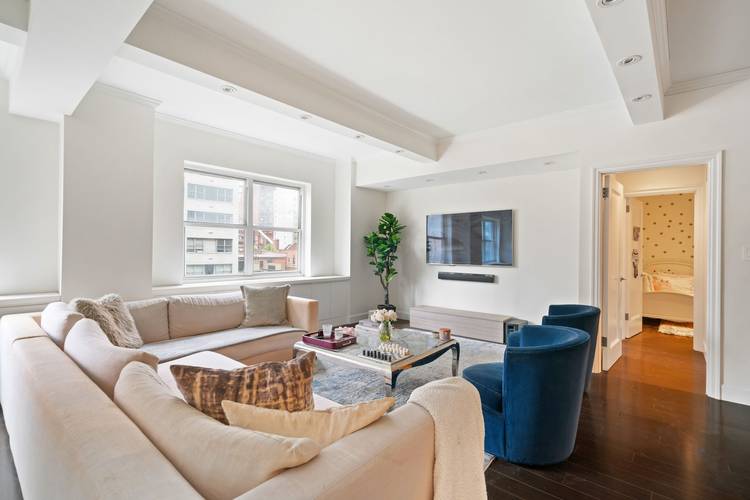 Spacious Four Bedroom in Desirable Upper East Side Area