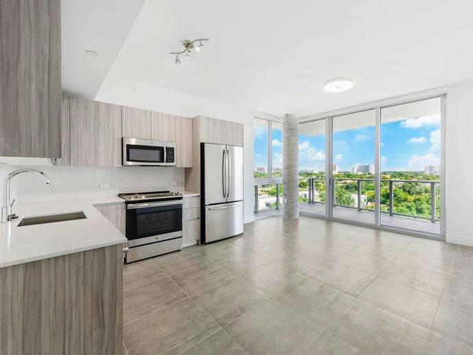 Miami| 2 MONTHS FREE RENT| Pet-friendly Apartment| Studio/1 ba| 483 SF