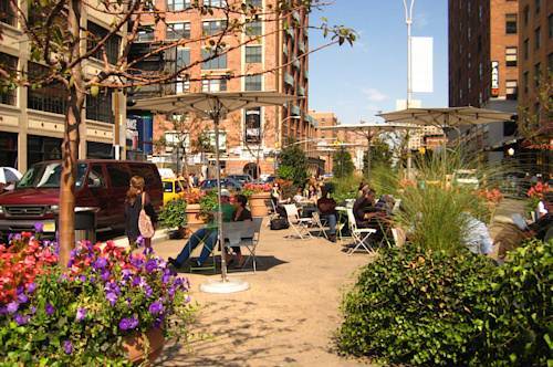 *****ALCOVE STUDIO***modern, 24h doorman building**large windows, very bright and specious***CHELSEA !!