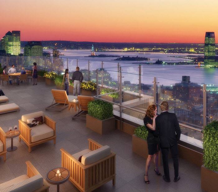 CHELSEA****CITY LIVING AT ITS FINEST****LARGE TWO BED/TWO BATH***EVERYTHING YOU'RE LOOKING FOR