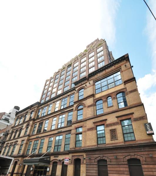 Fully Furnished! 2 Beds/2.5 Baths PENTHOUSE For Rent, in Midtown Manhattan, N.Y.