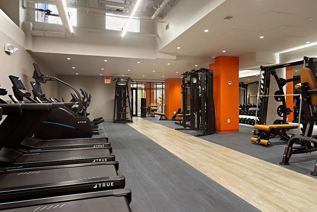 25 Central Park West, 5I