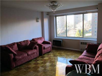 Upper West Side, Central Park West, 1 Bedroom and 1 Bathroom