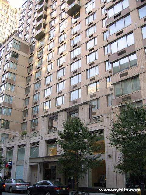 Chelsea- Luxury Apartment Rental- 2 Roof decks- Fitness Center- Pet friendly