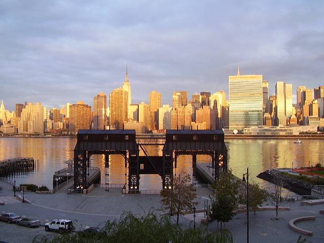 1BR for Sale with Gorgeous Manhattan Views in Long Island City!!!
