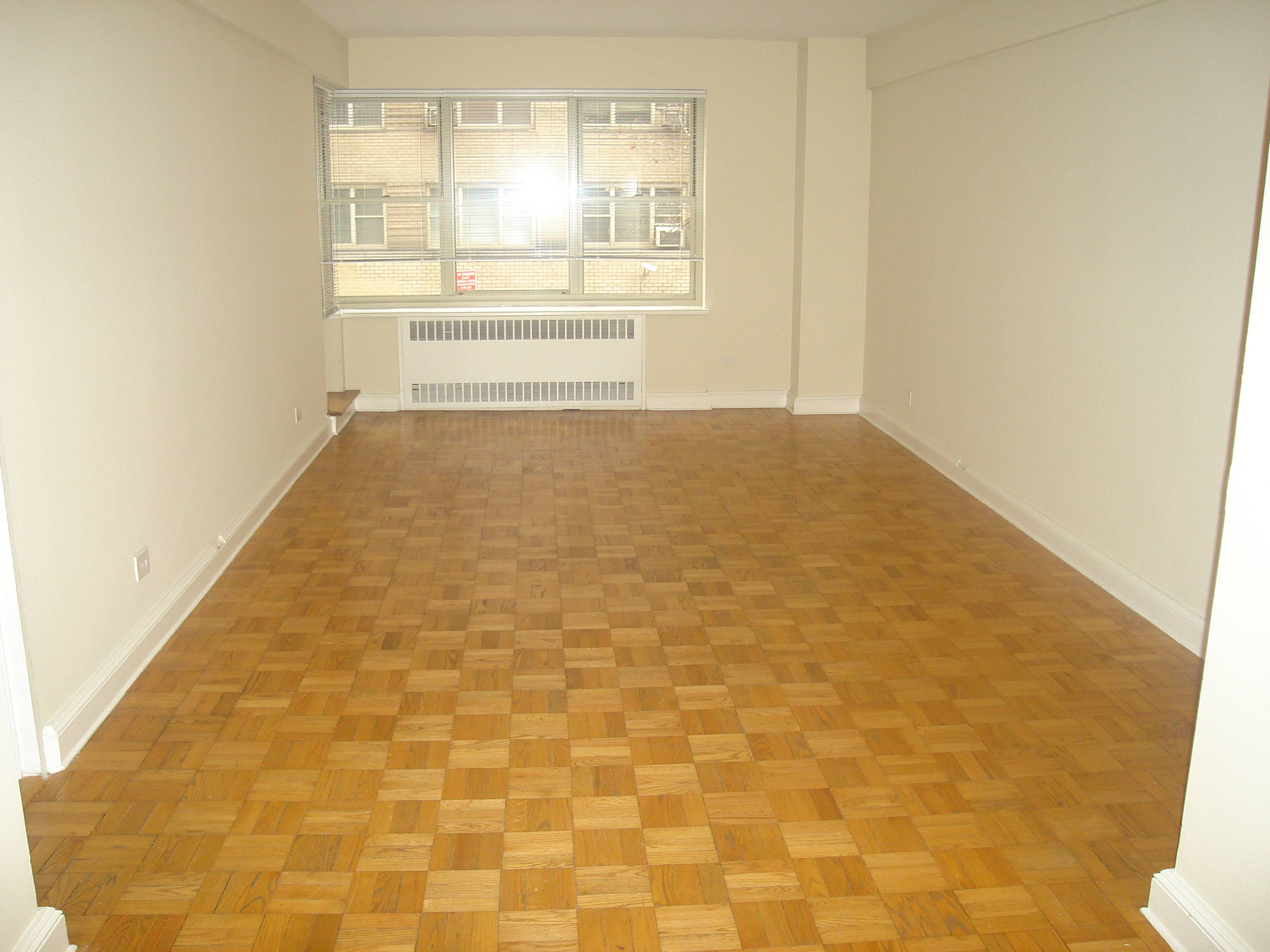 MURRAY HILL ONE BEDROOM