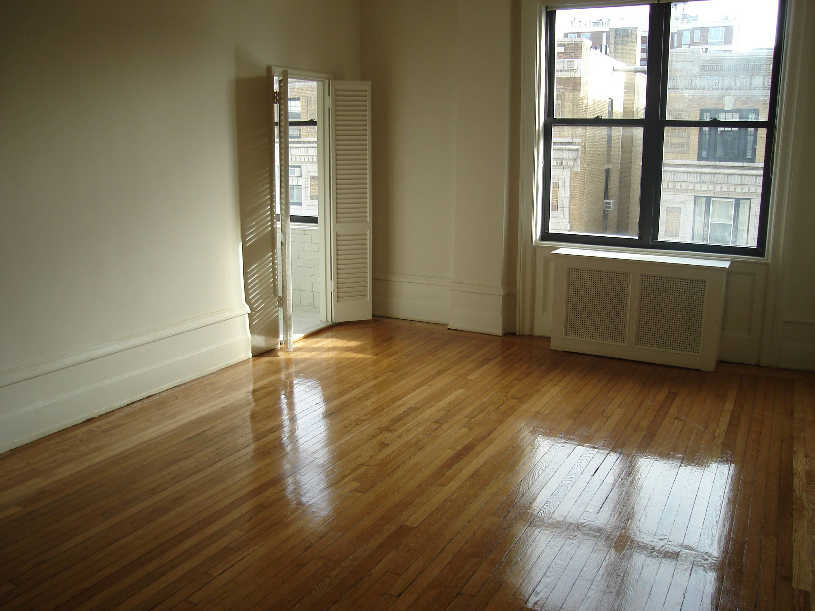 UPPER EAST SIDE - ONE BEDROOM