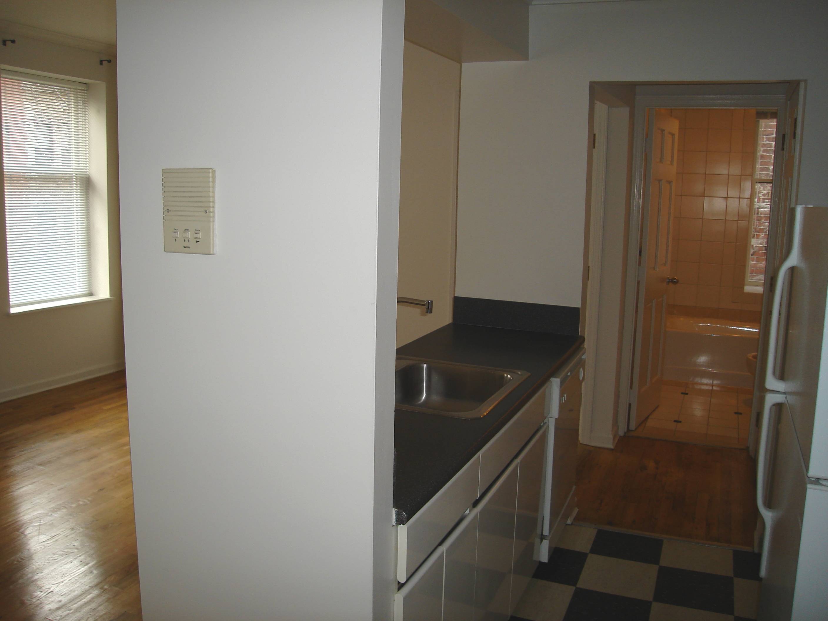 MIDTOWN EAST ONE BEDROOM
