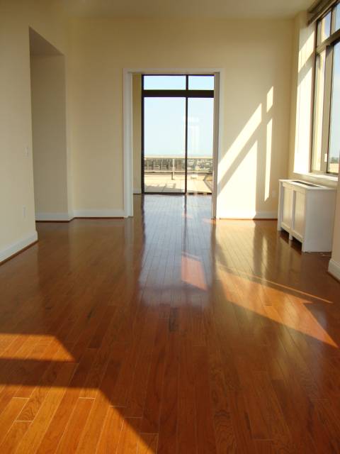 Truely BREATHTAKING PENTHOUSE 2 Bed*3 MARBLE Bath*STUNNING RIVER and CITY VIEWS!! TERRACES*STAINLESS STEEL APPLIANCES*FIREPLACE*THIS UPPER EAST Apartment HAS IT ALL!!!