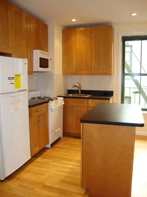Stunning Renovated 2 Bed with Open Kitchen!! Gorgeous Hardwood Floors***Tremendous Charm!!!