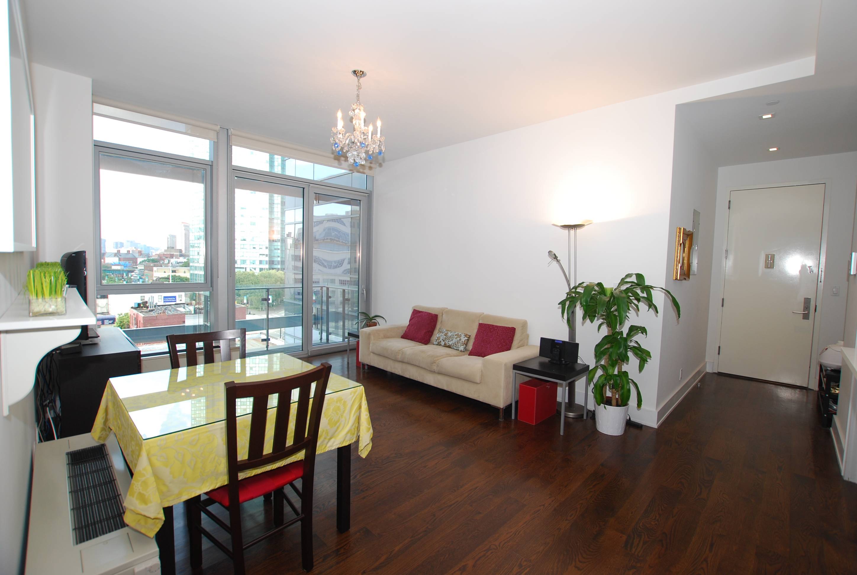 Vere Condominium - 787sf 1 Bedroom + Home office & Balcony-  No Transfer Tax