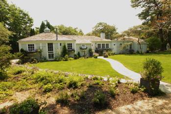AMAGANSETT DUNES DESIGNER COTTAGE AMG Dunes House For Rent
