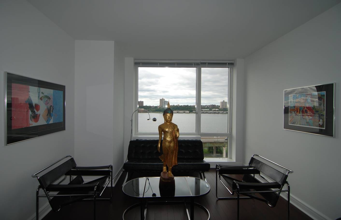 Bright and Spacious 1 Bedroom with River views at The Avery - 100 Riverside Blvd.