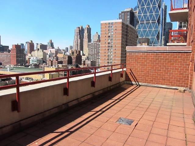 MIDTOWN MUST SEE! SOUTHWEST CORNER ONE BEDROOM WITH HUGE TERRACE!