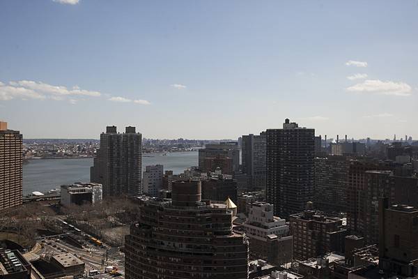 spacious one bedroom with spectacular  view