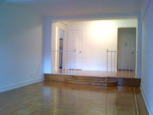 NO FEE * Posh  Madison Avenue 1 Bedroom w/Dining Area * 1 Block from Central Park