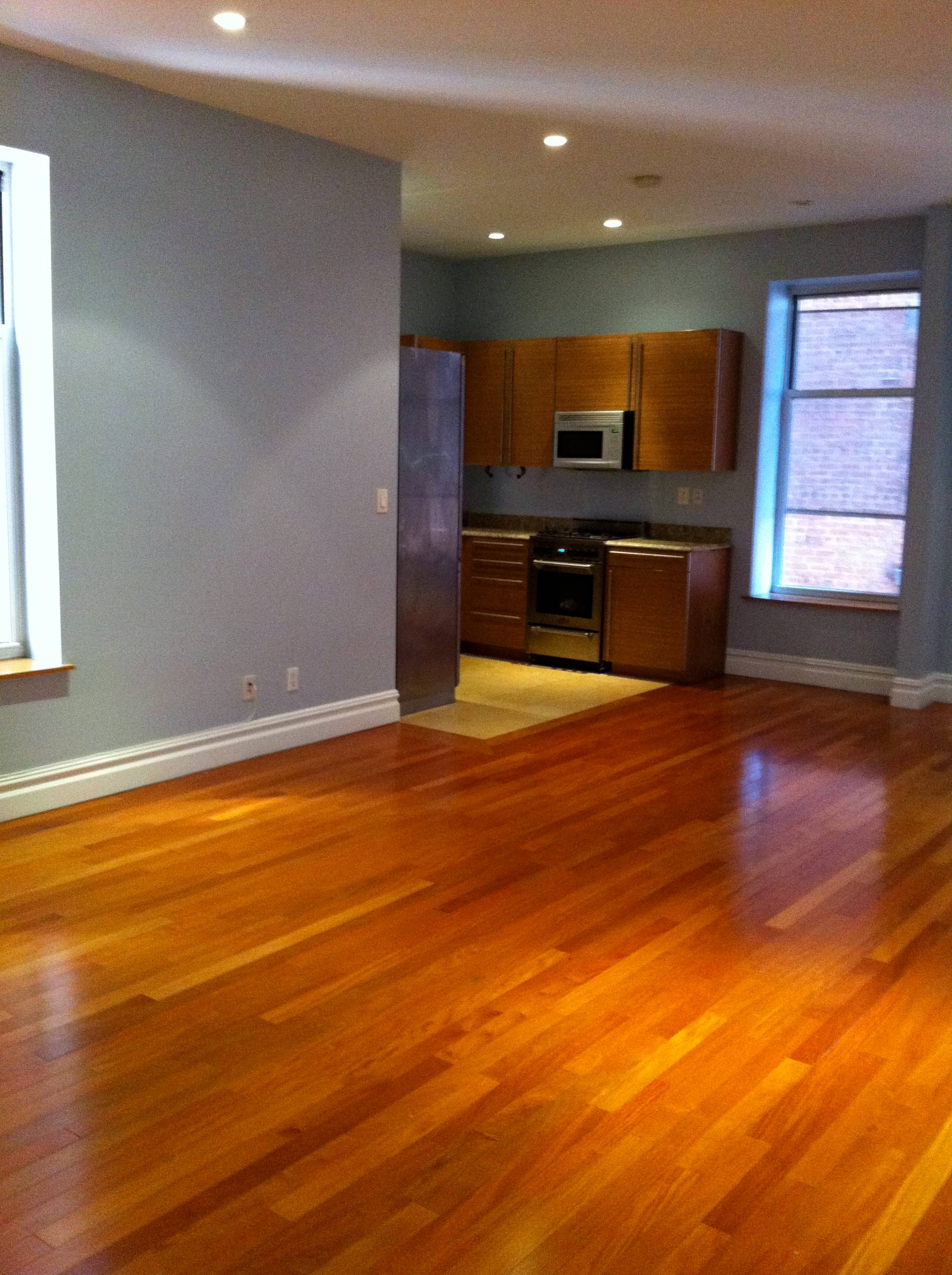 Home Sweet Home!! 2 Bedroom..Lots of Closets.... PRIME Upper West Side!