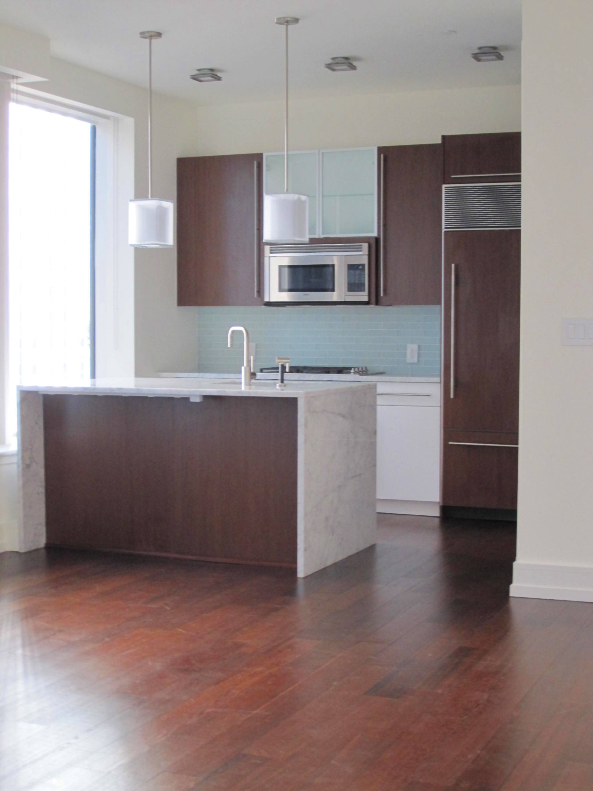 FINANCIAL DISTRICT / 2 WATER ST / NEW YORK PLAZA ; BOUTIQUE LUXURY BUILDING; BRIGHT & MODERN WITH CONDO LEVEL FINISHES; NO FEEE + 1 MONTH FREE