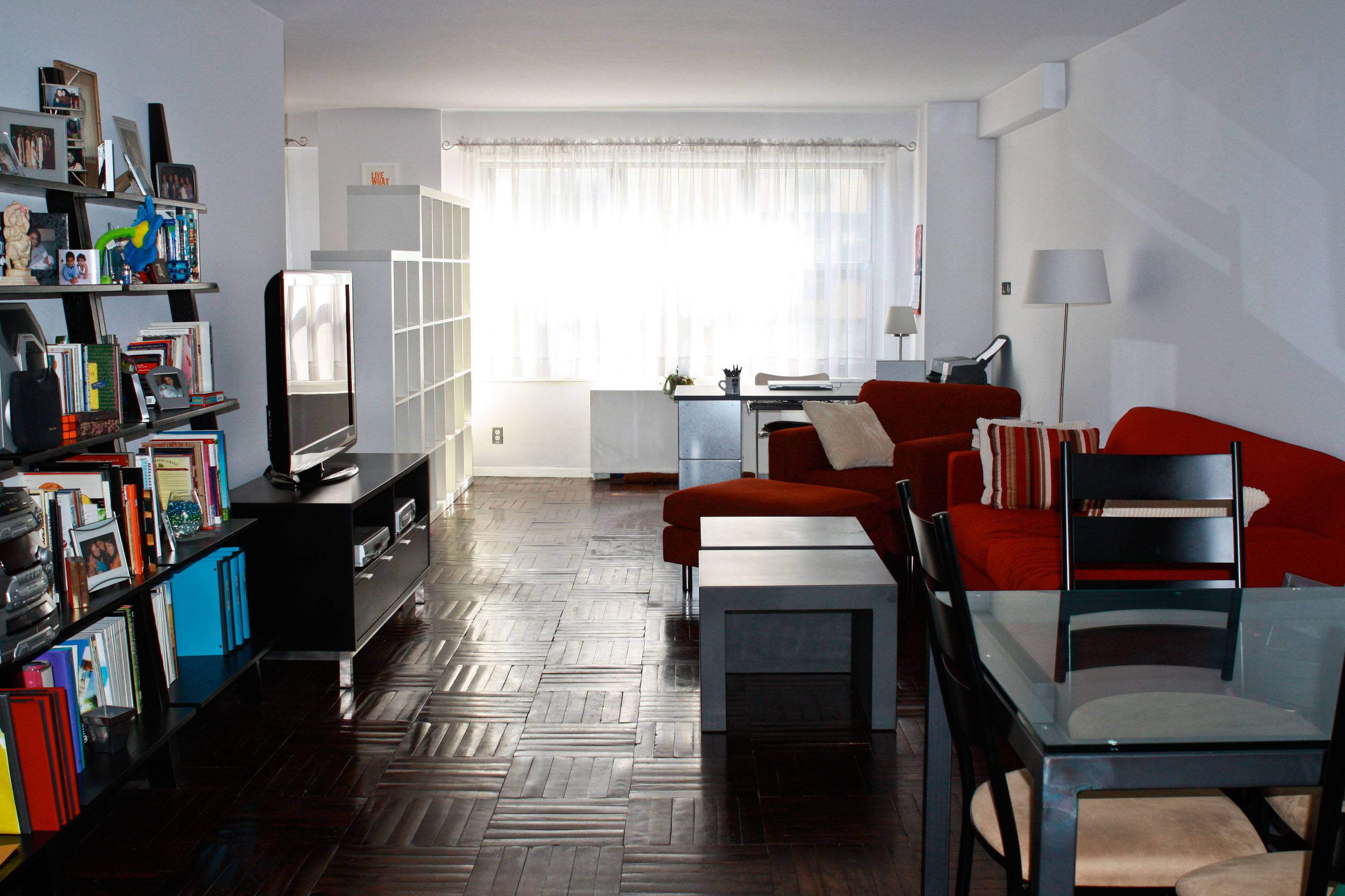 HUGE JR1 BRDROOM! GRAMERCY LOFT LIKE! SUNNY SOUTH-FACING! UPDATED! LOW MAINTENANCE