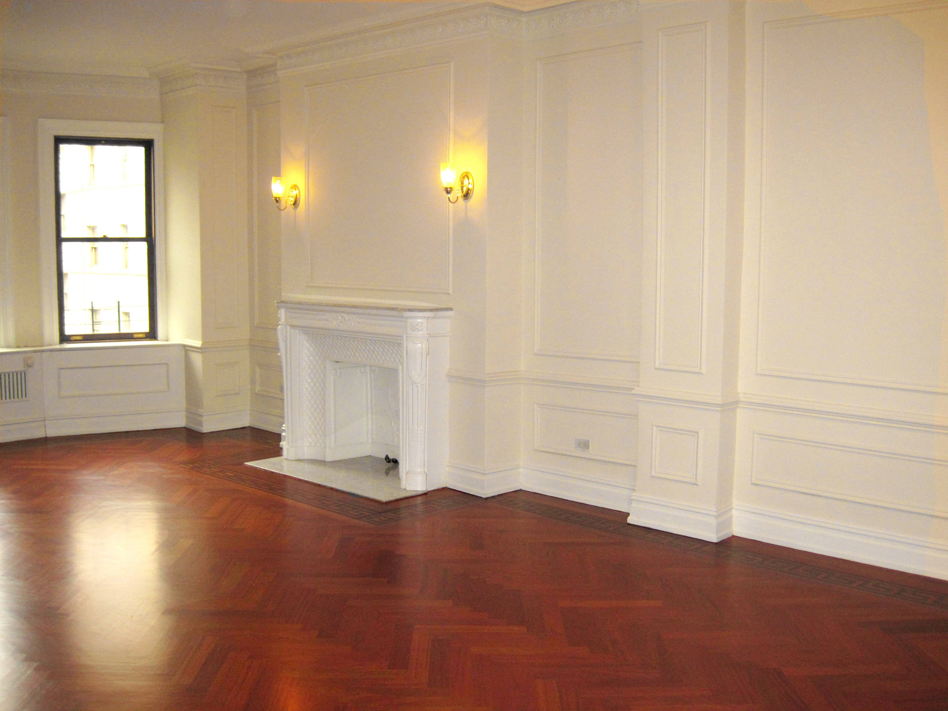 UPPER WEST SIDE; PRE-WAR LUXURY 3 BEDROOM RENTAL - BEAUTIFULLY RESTORED; SPRAWLING, GRACIOUS LAYOUT