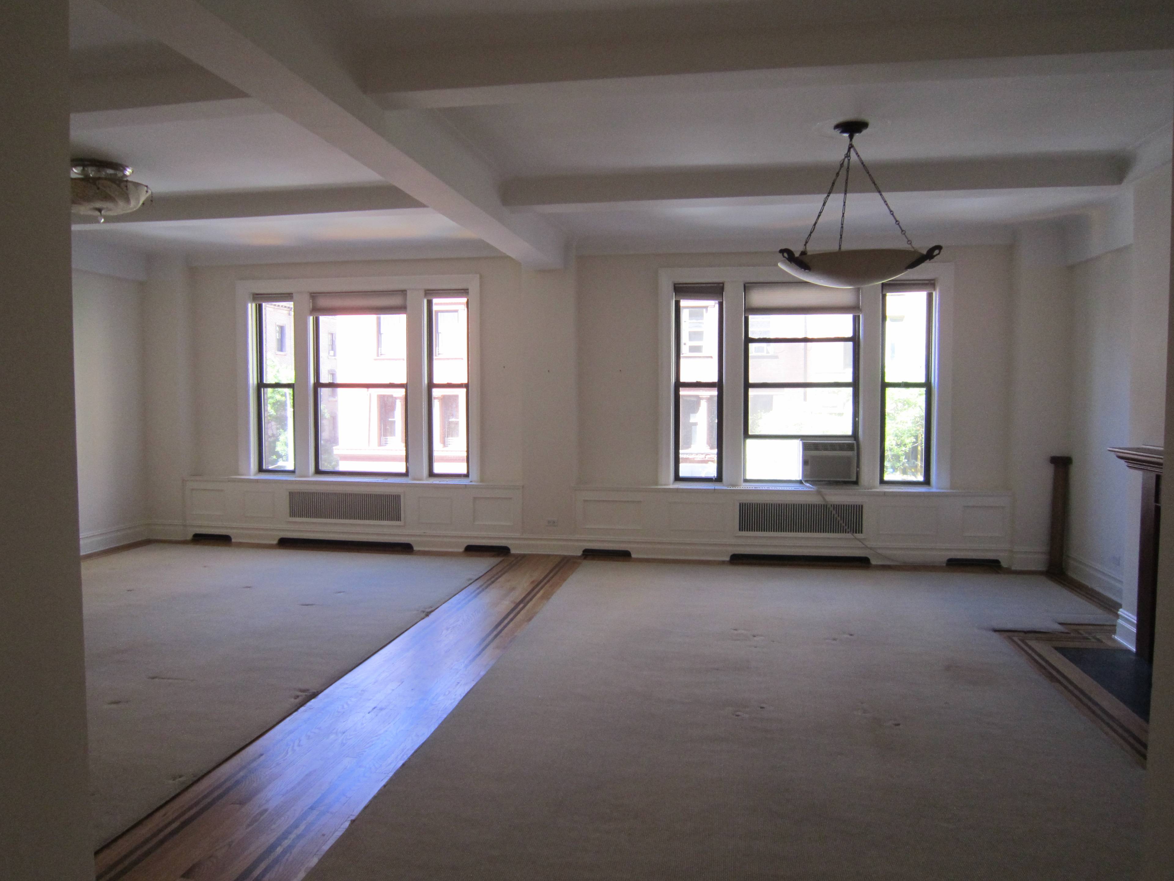 DPLX Residence West 80's 5000 SF 6 BR 6 BA TerraceLuxury  Full Service Bldg LR Formal Dining R.W/D Privacy with city Pulse