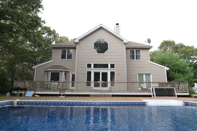 Sag Harbor - SAGAPONACK North Border 5 bedroom 4.5 Bath on Almost 2 Acres with Pool