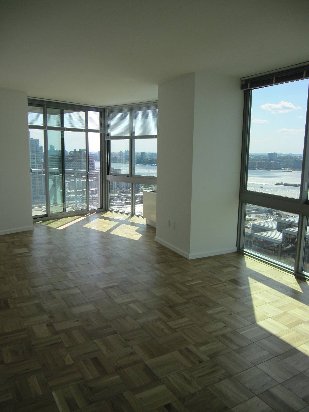 Hudson Yards, NYC 2 Bedroom 2 bath with Glorious Views, Balcony New Luxury High Rise