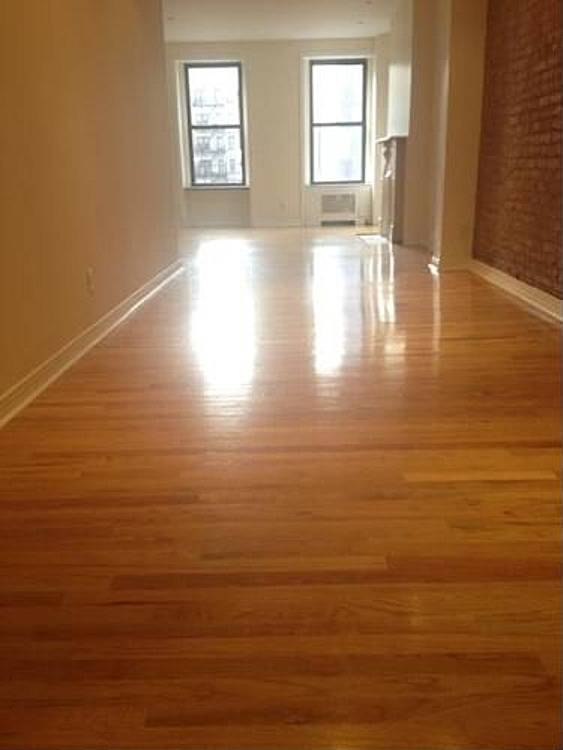 WHOLE FLOOR LOFT FLEX 5 FULL KITCHEN W/D PRIME GREENWICH LOCATION