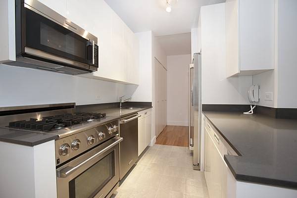 FINANCIAL DISTRICT -  Incredible Offer One Bed for $3,200  -  99 JOHN DECO LOFTS