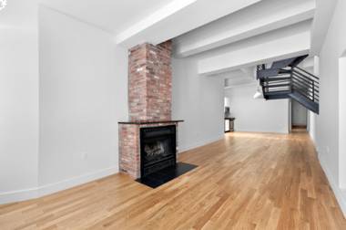 LUXURY APT. IN THE CENTER OF WEST VILLAGE!