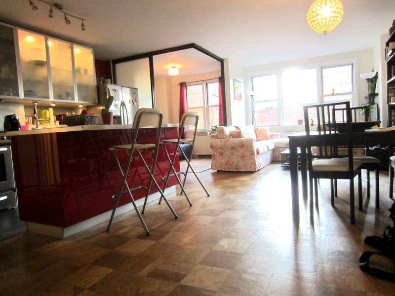Murray Hill Condo for Sale